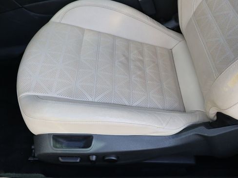 Used 2017 Buick Cascada Premium image 19