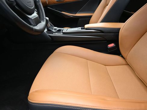 Used 2023 Lexus IS 300 w/ Comfort Package image 13