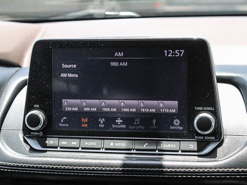 Used 2023 Nissan Rogue S FWD image 16