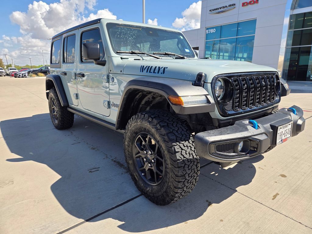 Used 2024 Jeep Wrangler Unlimited AWD/4WD image 1