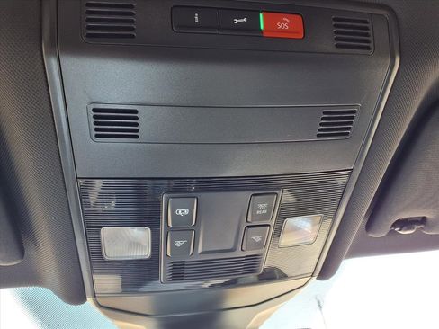 Used 2025 Volkswagen Jetta Sport image 23