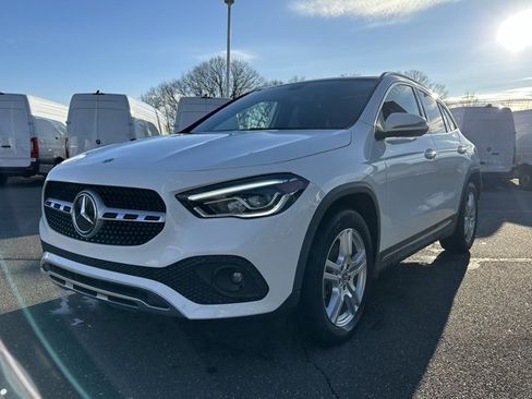Certified 2021 Mercedes-Benz GLA 250 4MATIC image 3