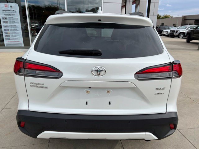Used 2023 Toyota Corolla Cross XLE w/ Convenience Package AWD/4WD image 6