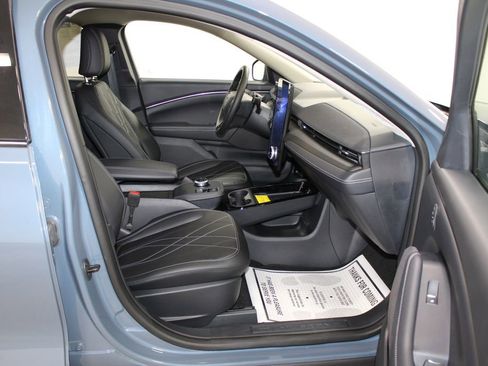 Used 2024 Ford Mustang Mach-E Select w/ Comfort Package Lite image 29