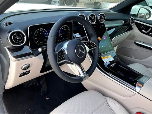 New 2026 Mercedes-Benz GLC 300 image 10