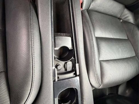 Used 2016 Porsche Panamera 4 Edition image 51