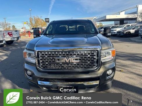 Used 2018 GMC Canyon Denali image 4