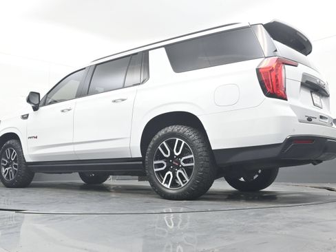 Used 2021 GMC Yukon XL AT4 w/ AT4 Premium Plus Package AWD/4WD image 28