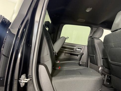 Certified 2026 RAM 2500 Big Horn AWD/4WD image 29