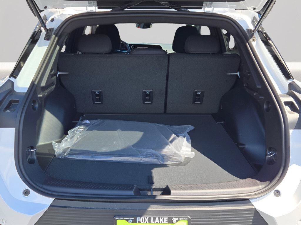 New 2026 Chevrolet Equinox EV LT FWD image 19