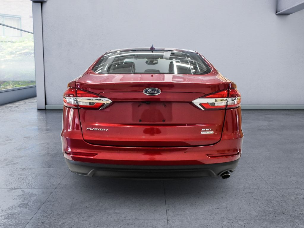 Used 2020 Ford Fusion SEL FWD image 7
