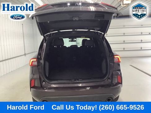 Used 2023 Ford Escape ST-Line w/ Tech Pack #1 AWD/4WD image 6