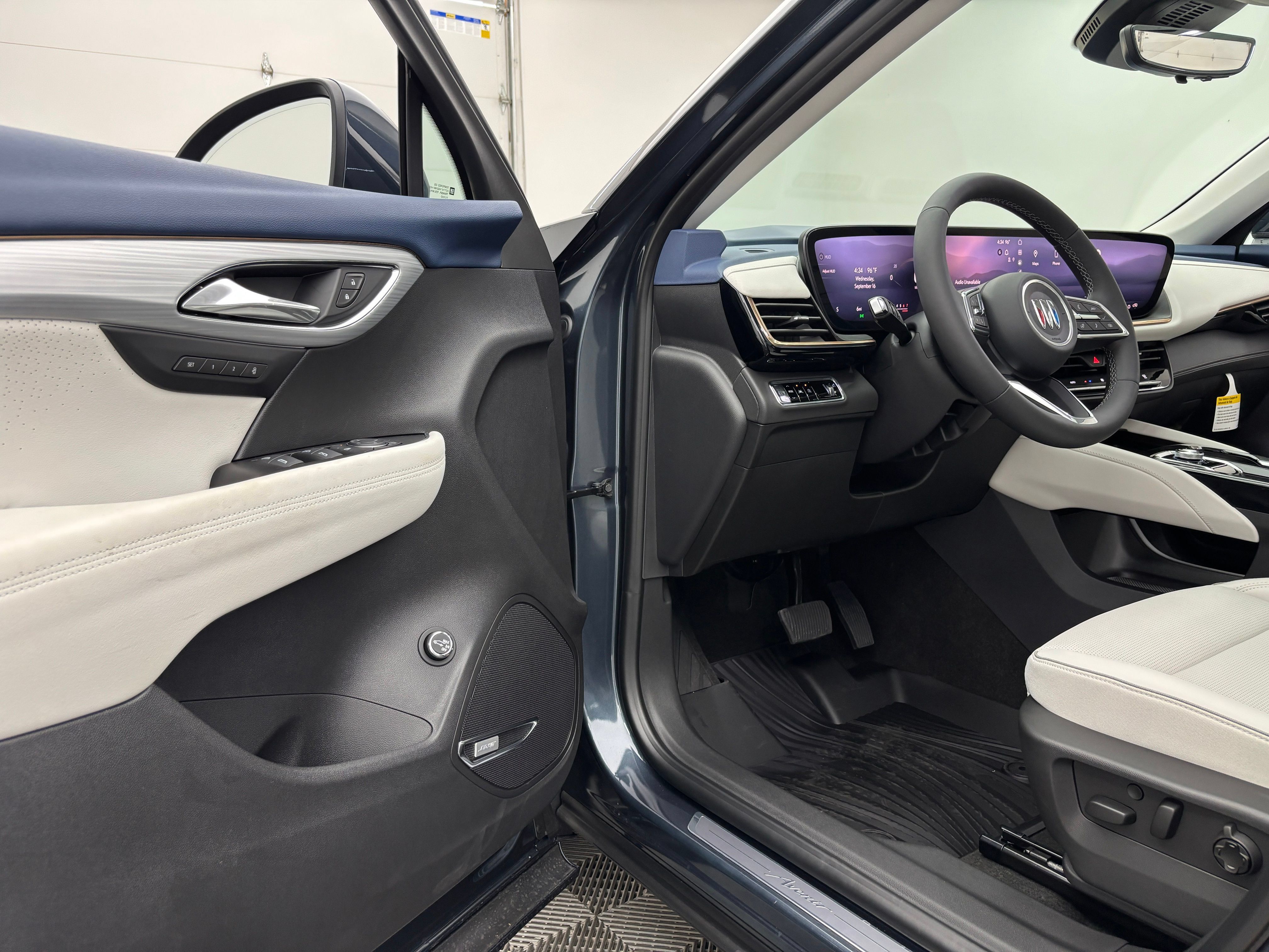 New 2026 Buick Envision Avenir AWD/4WD image 18