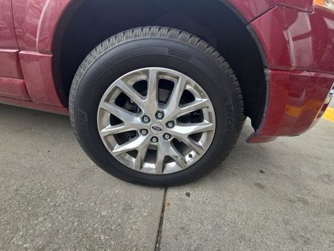 Used 2017 Ford Expedition Limited w/ Equipment Group 301A image 18