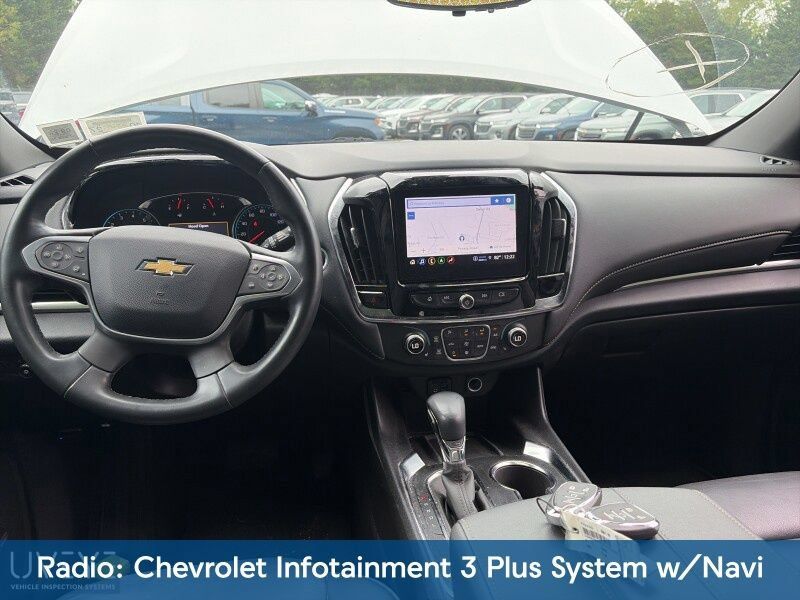 Used 2023 Chevrolet Traverse LT w/ LT Premium Package AWD/4WD image 10
