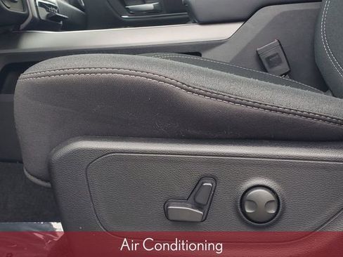 Used 2025 RAM 1500 Big Horn image 13