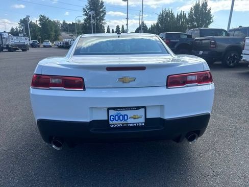 Used 2015 Chevrolet Camaro LS RWD image 4