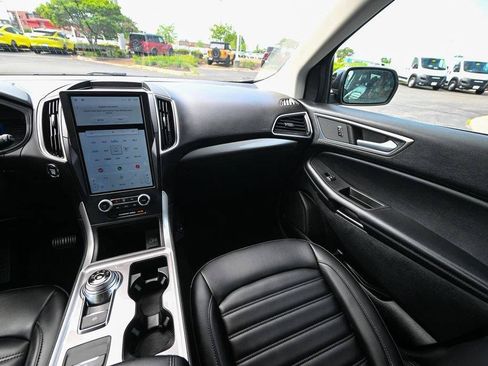 Certified 2024 Ford Edge SEL w/ Convenience Package AWD/4WD image 34