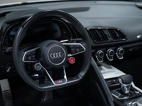 Used 2021 Audi R8 V10 RWD image 46