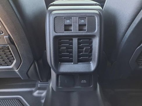 New 2026 Ford Bronco Big Bend w/ Black Diamond Package AWD/4WD image 8