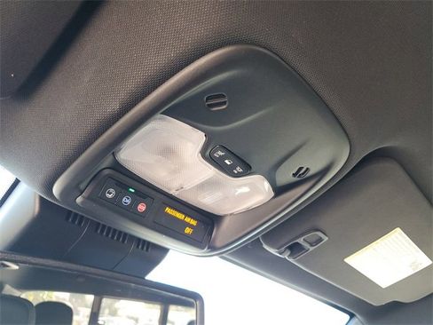 Used 2023 Chevrolet Colorado LT w/ LT Convenience Package II image 26