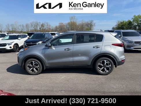 Used 2020 Kia Sportage LX AWD/4WD image 8