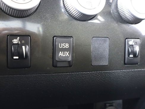 Used 2013 Toyota Tundra Limited AWD/4WD image 23