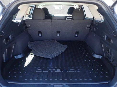 Certified 2025 Subaru Outback Premium AWD/4WD image 8