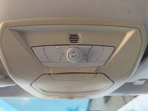 Used 2012 Ford Focus SEL FWD image 26
