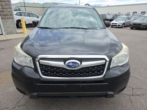 Used 2016 Subaru Forester 2.5i Limited AWD/4WD image 9