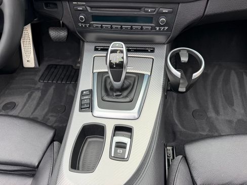 Used 2014 BMW Z4 sDrive35i RWD image 31