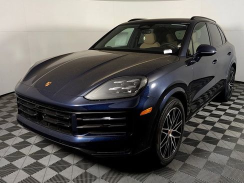 New 2026 Porsche Cayenne AWD/4WD image 1