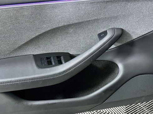 Used 2025 Tesla Model 3 Long Range RWD image 15