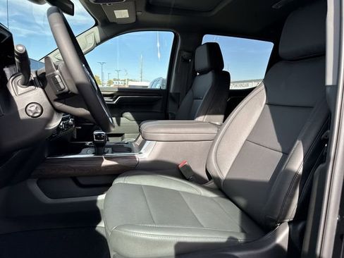 New 2026 GMC Sierra 1500 SLT w/ SLT Premium Package image 11