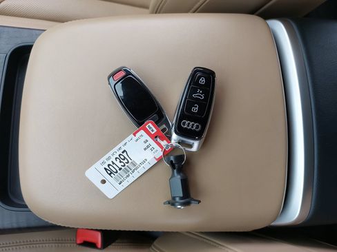 Certified 2023 Audi Q8 Prestige w/ Prestige Package AWD/4WD image 40