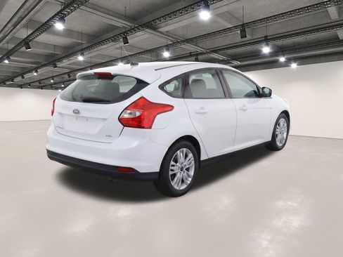 Used 2012 Ford Focus SEL FWD image 4