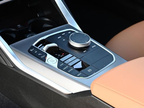 Certified 2025 BMW M240i Coupe image 27