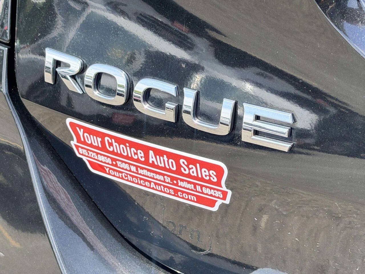 Used 2017 Nissan Rogue SV AWD/4WD image 5
