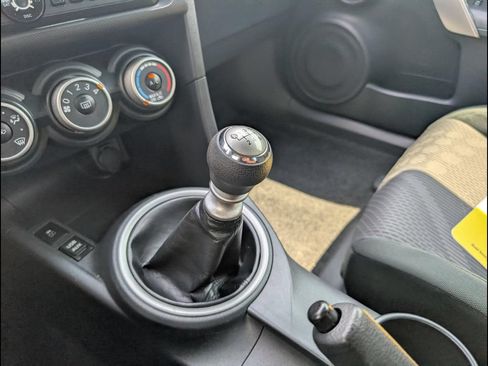 Used 2012 Scion tC FWD image 18