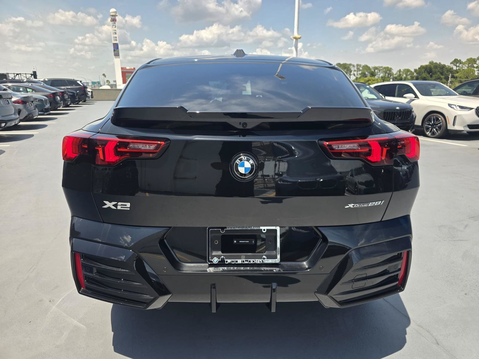 New 2026 BMW X2 xDrive28i w/ Technology Package AWD/4WD image 3