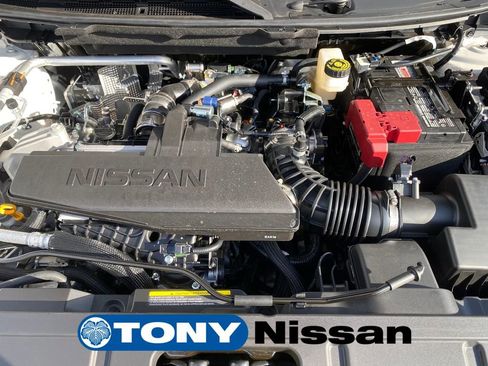 New 2026 Nissan Rogue SV FWD image 10