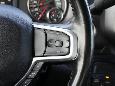 Used 2024 RAM 2500 Big Horn AWD/4WD image 8