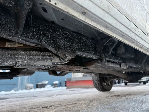 Used 2018 RAM 2500 SLT image 9