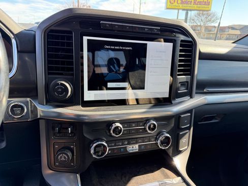 Used 2021 Ford F150 Lariat w/ Equipment Group 502A High AWD/4WD image 8