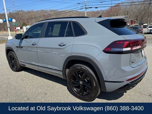 Certified 2025 Volkswagen Atlas Cross Sport SEL R-Line AWD/4WD image 7
