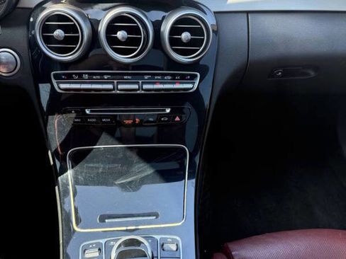 Used 2015 Mercedes-Benz C 300 4MATIC Sedan image 14