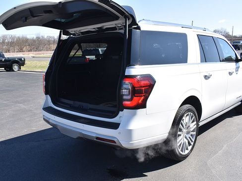 Used 2023 Ford Expedition Max Platinum AWD/4WD image 36