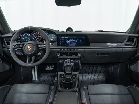 Certified 2024 Porsche 911 Dakar AWD/4WD image 24