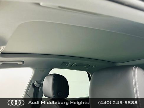 Certified 2023 Audi Q5 2.0T Premium w/ Convenience Package AWD/4WD image 23