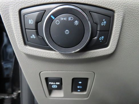 Used 2020 Ford F150 XLT w/ Equipment Group 302A Luxury AWD/4WD image 50